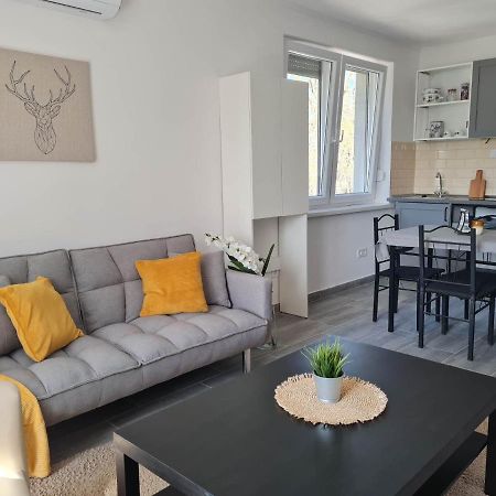 Malna Vendeghaz Siofok Apartment Bagian luar foto