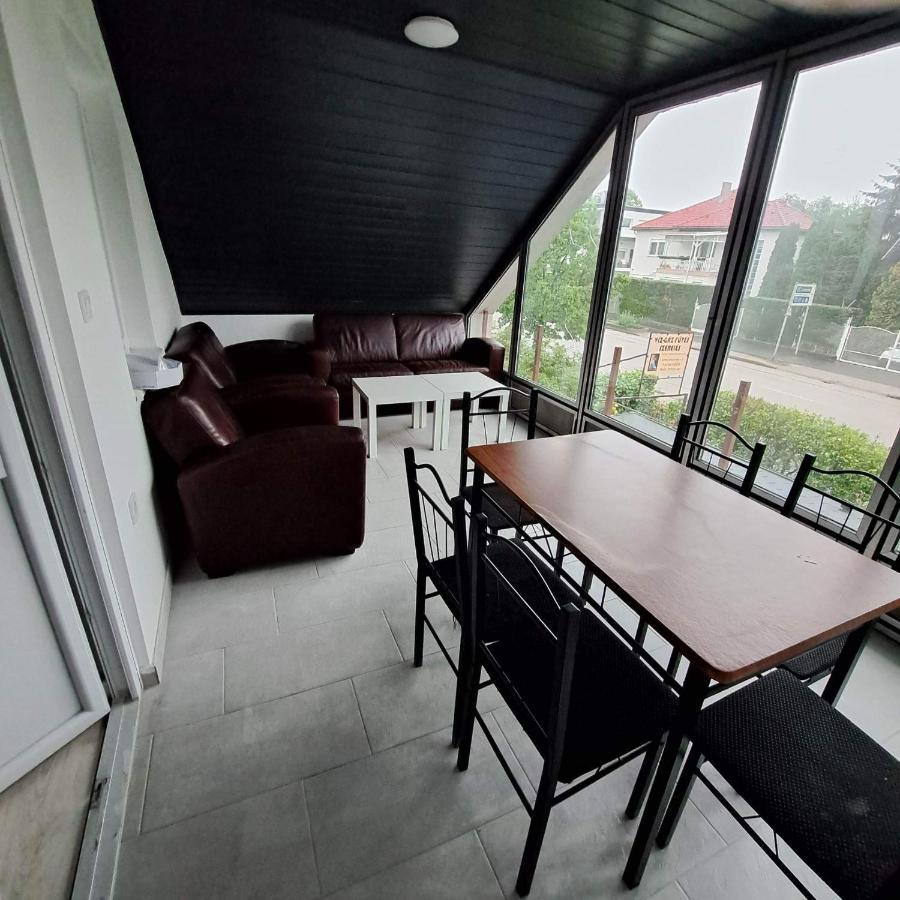 Malna Vendeghaz Siofok Apartment Bagian luar foto