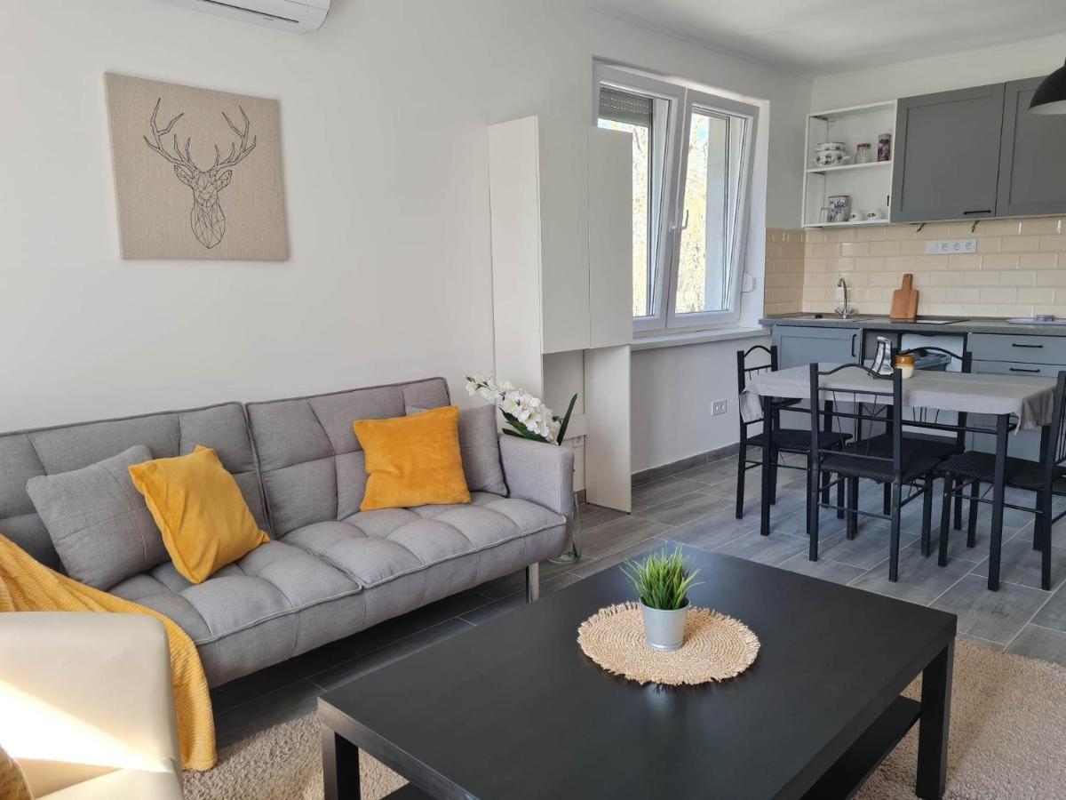 Malna Vendeghaz Siofok Apartment Bagian luar foto